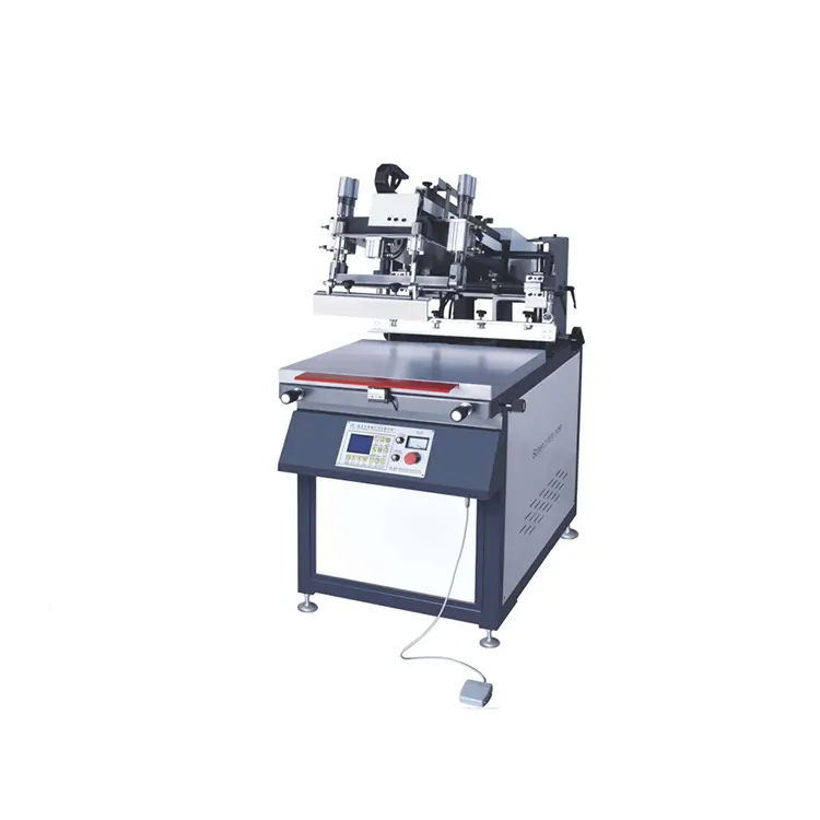 ¿Cómo puede una máquina de serigrafía con brazo oscilante controlada por microcomputadora mejorar la eficiencia de la impresión moderna?
